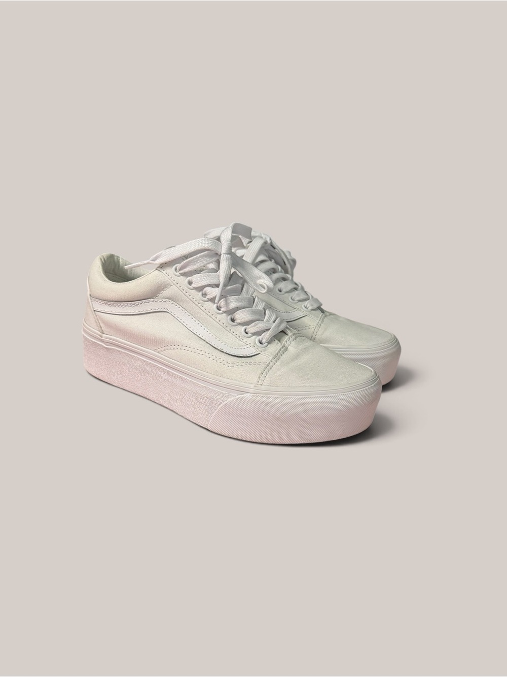 Vans Old Skool white platform sneakers